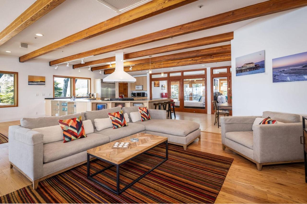האף מון ביי Luxury Beachfront Penthouse Walk To The Beach Restaurants Entertainment מראה חיצוני תמונה