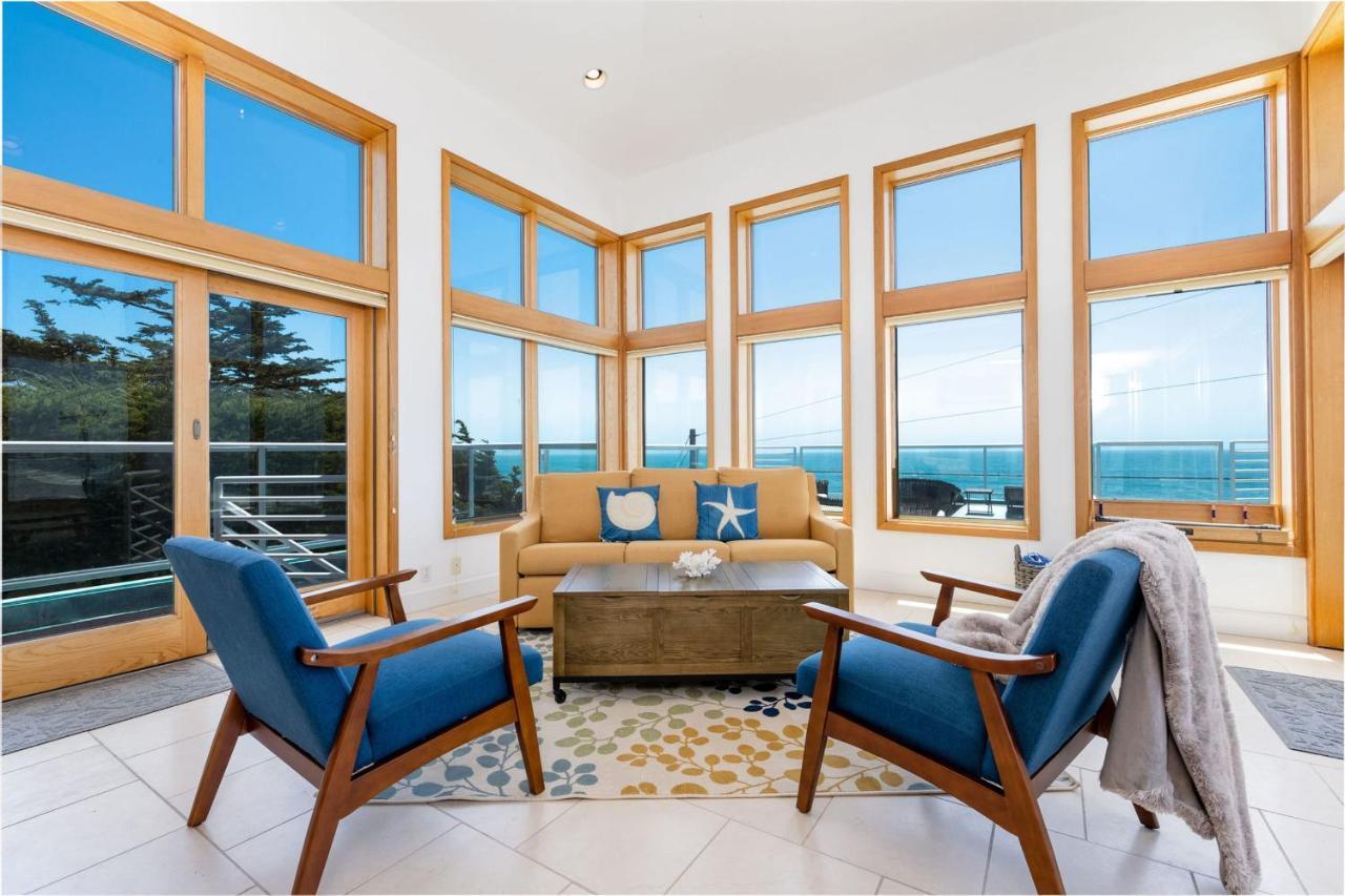 האף מון ביי Luxury Beachfront Penthouse Walk To The Beach Restaurants Entertainment מראה חיצוני תמונה